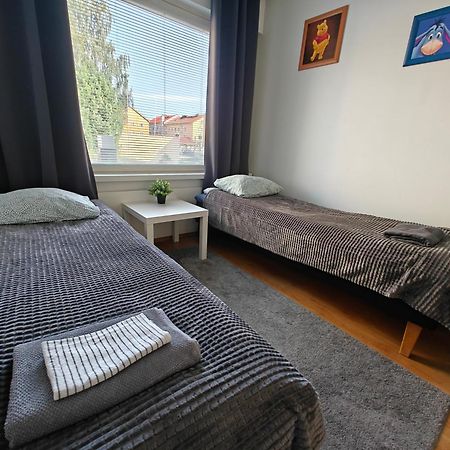 3-Room Apartment In Oulu Center, Parking ภายนอก รูปภาพ