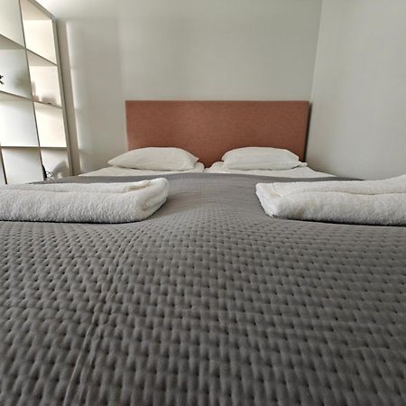 3-Room Apartment In Oulu Center, Parking ภายนอก รูปภาพ