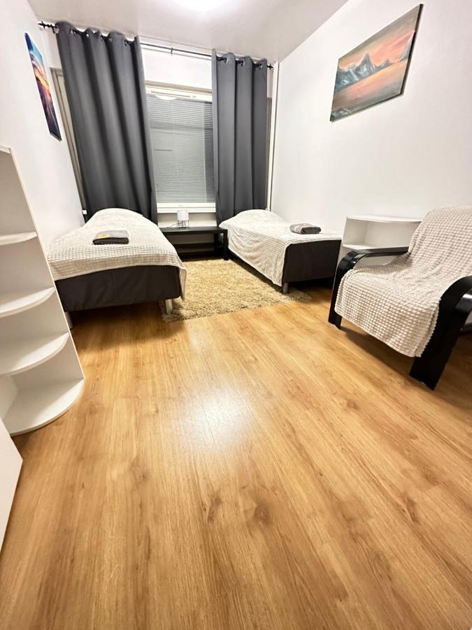 3-Room Apartment In Oulu Center, Parking ภายนอก รูปภาพ
